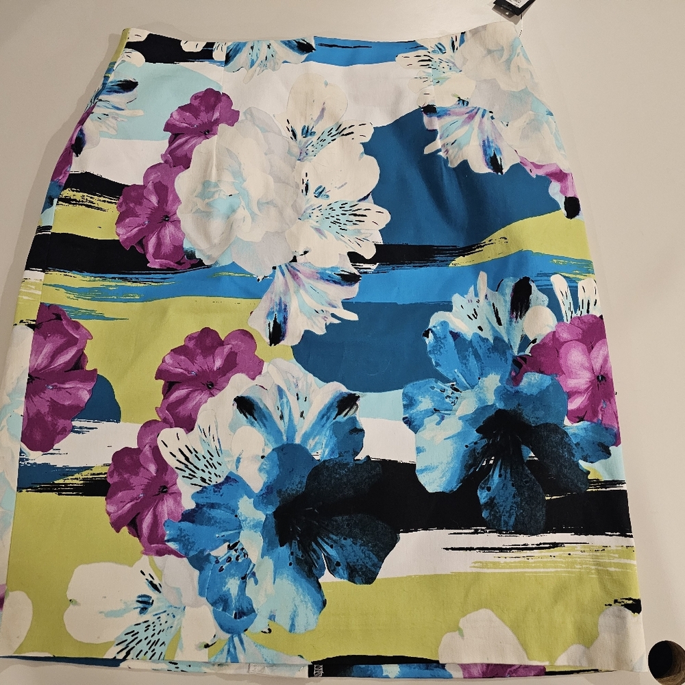 Worthington Womans Multicolor Size 14 Floral Skirt